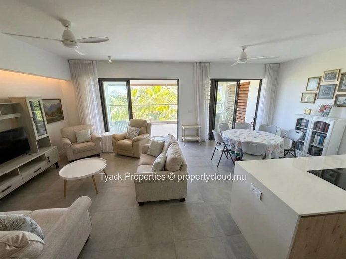 Appartement 3 chambres à Grand Baie avec piscine au cœur d une résidence recherchée