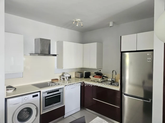 Penthouse en Bord de Mer avec Vue Imprenable – Pointe aux Biches