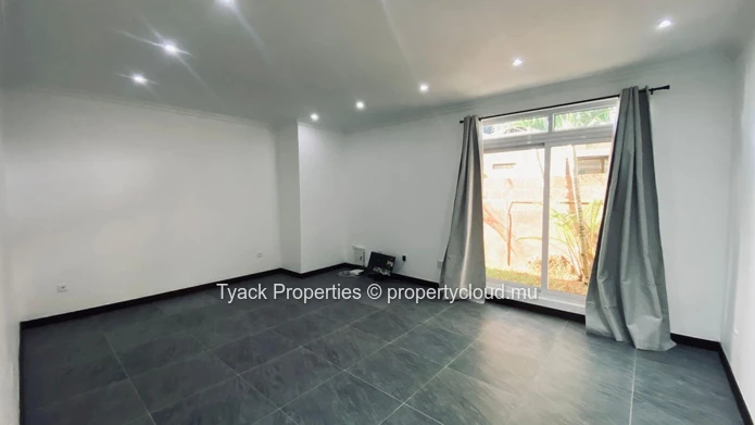 Elegant 3-Bedroom RES Villa  – Pointe aux Piments