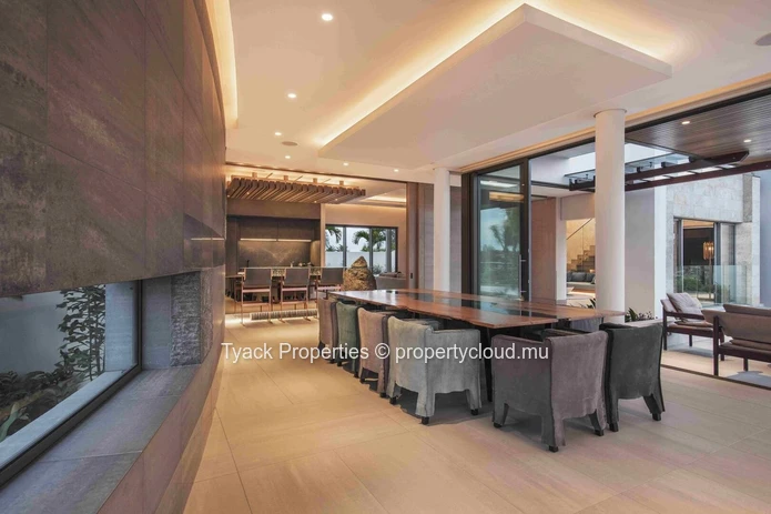 Star Villa, Bassin Lubine, Anahita