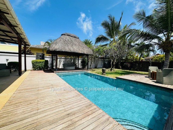 PDS Villa for Sale in Cap Malheureux – 4 Bedroom Villa with Pool