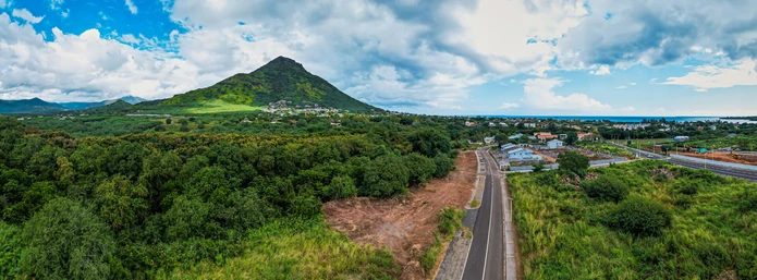 Riverfront Land for Sale-Cap Tamarin