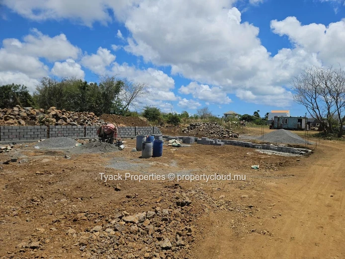 Exclusive Villas for Sale in a Tranquil Location Near Grand Baie
