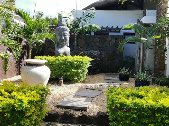 RES Villa for Sale in Pointe aux Piments – 3-Bedroom Ensuite
