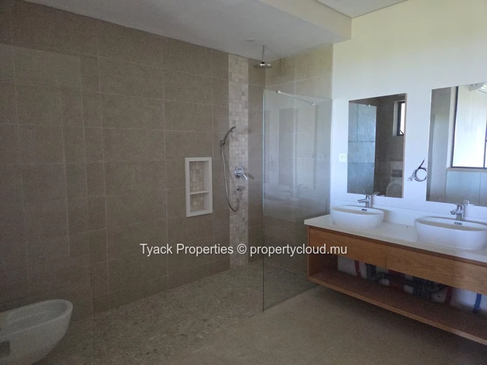 Appartement PDS de 4 Chambres en Suite à Vendre dans le Nord – Accessible aux Étrangers