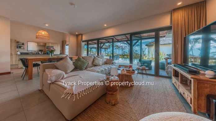 Villa de luxe de 4 chambres à vendre à Tamarin – Régime RES