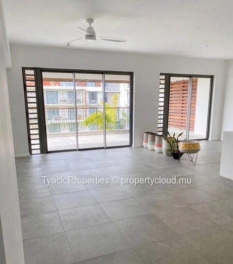 Appartement 3 chambres à Grand Baie avec piscine au cœur d une résidence recherchée