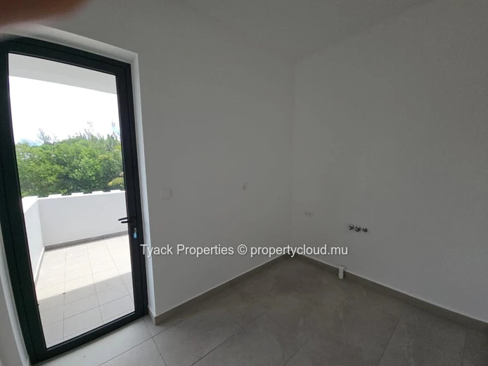 Penthouse in Belle Vue Harel – Luxurious 4-Bedroom Residence in Mauritius