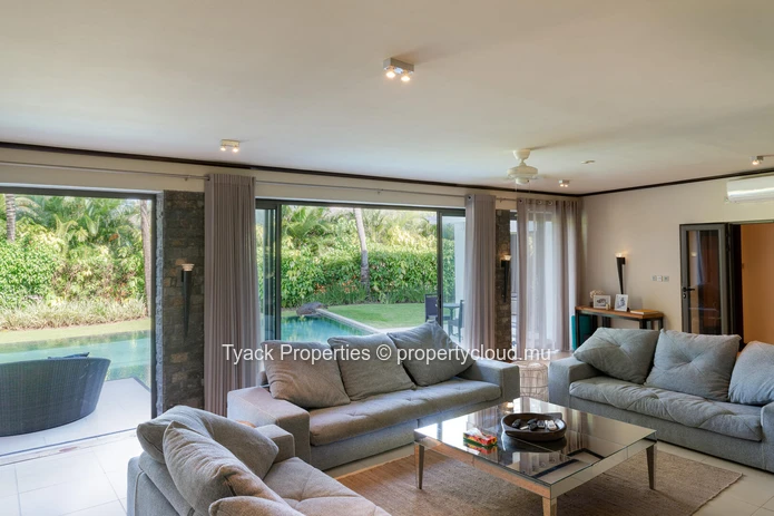 Villa LUNEA – Superbe Villa de 6 Chambres avec Accès Golf & Resort