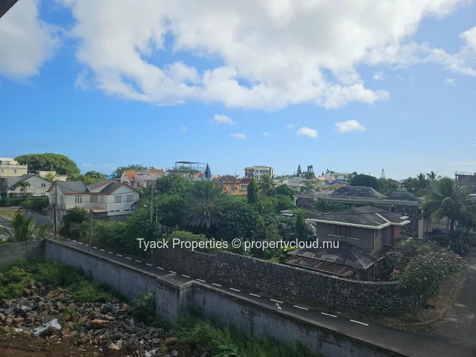 Appartement 3 Chambres à Trou aux Biches – MUR 14,5M | Livraison S1 2026