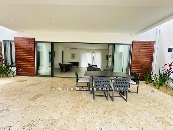 Luxury 3-Ensuite Bedroom PDS Villa with Private Pool for Sale in Grand Baie