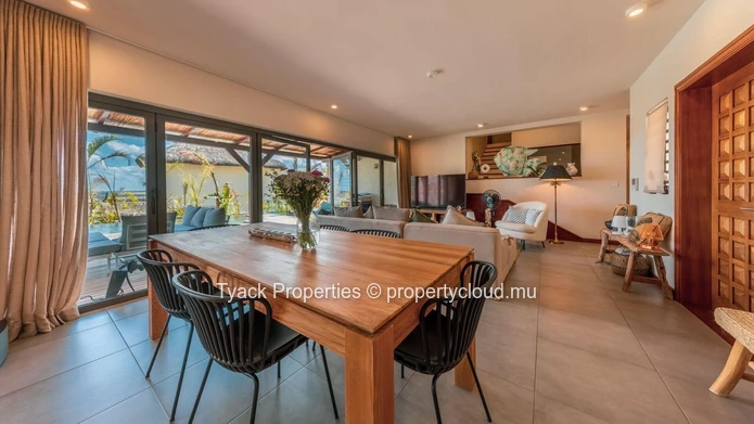 Villa de luxe de 4 chambres à vendre à Tamarin – Régime RES