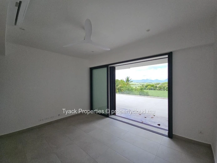 Penthouse in Belle Vue Harel – Luxurious 4-Bedroom Residence in Mauritius
