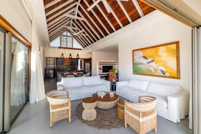 Villa de Luxe de 4 Chambres avec Jardin Privé à Proximité de Grand Baie