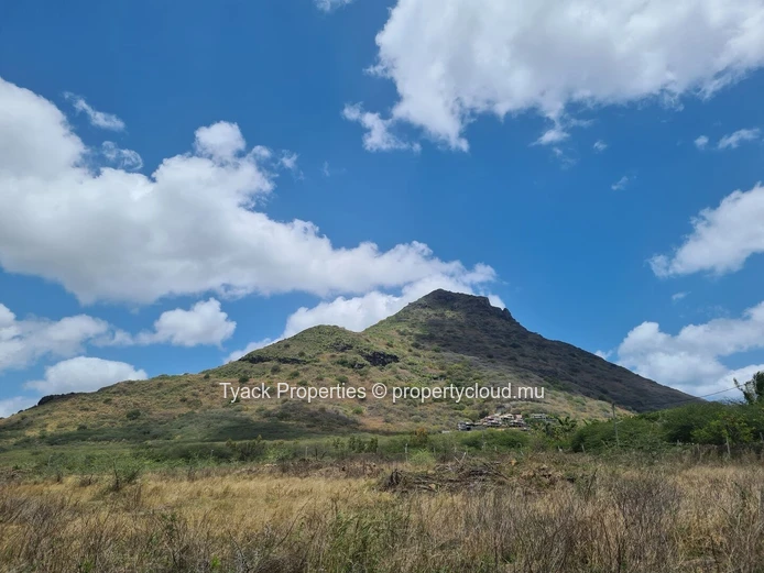 Superb Plot in Coveted Residential Area