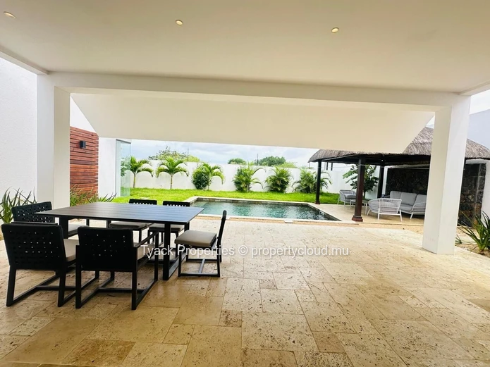 Luxury 3-Ensuite Bedroom PDS Villa with Private Pool for Sale in Grand Baie