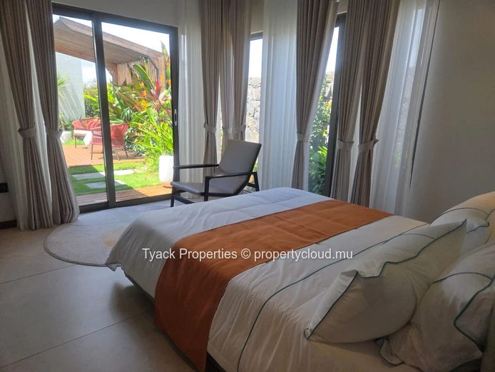 Luxury 3-Bedroom Ensuite PDS Villas for Sale in Pointe aux Piments – Private Pool & Smart Living