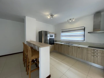 Townhouse, Duplex de 3 Chambres