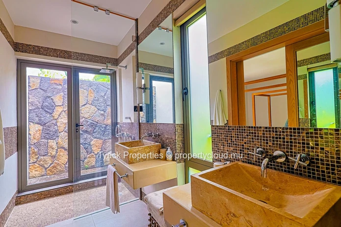 Élégante Villa de 3 Chambres avec Vue sur Golf, Île Maurice