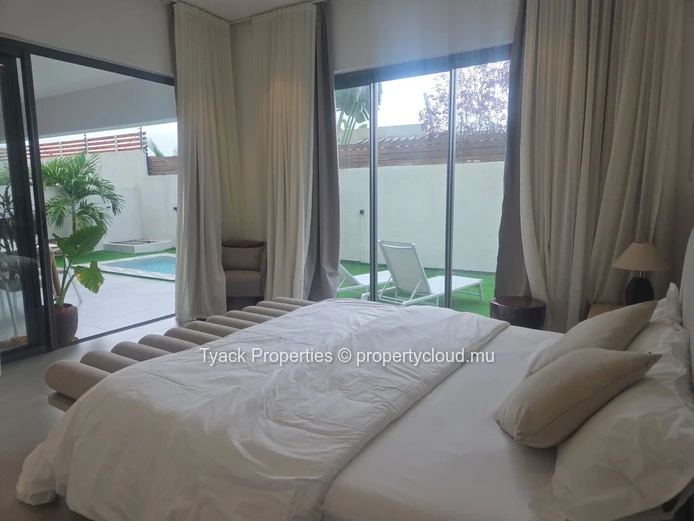 Contemporary Ground-Floor Apartment in Péreybère with Pool Acces