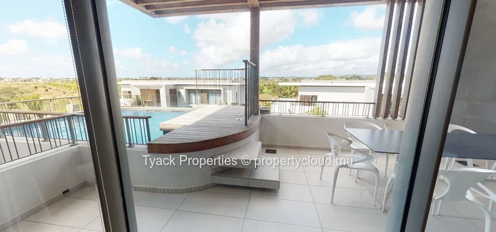 Penthouse de Luxe 3 Chambres avec Salle de Bain Privée – Mont Choisy, Île Maurice