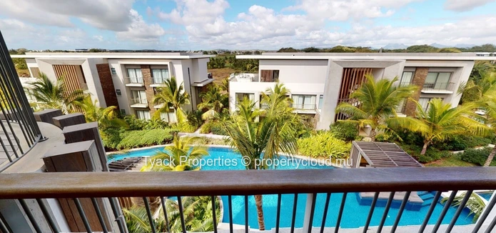 Penthouse de Luxe 3 Chambres avec Salle de Bain Privée – Mont Choisy, Île Maurice