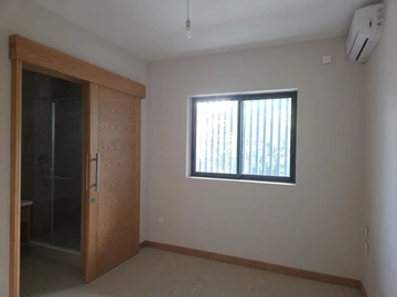 4 Bedroom Apartment