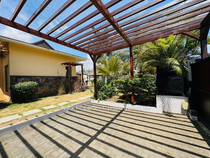 PDS Villa for Sale in Cap Malheureux – 4 Bedroom Villa with Pool