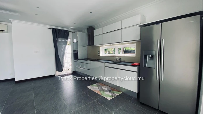 Elegant 3-Bedroom RES Villa  – Pointe aux Piments