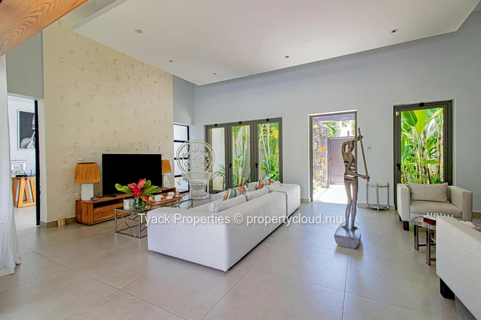 Élégante Villa de 3 Chambres avec Vue sur Golf, Île Maurice