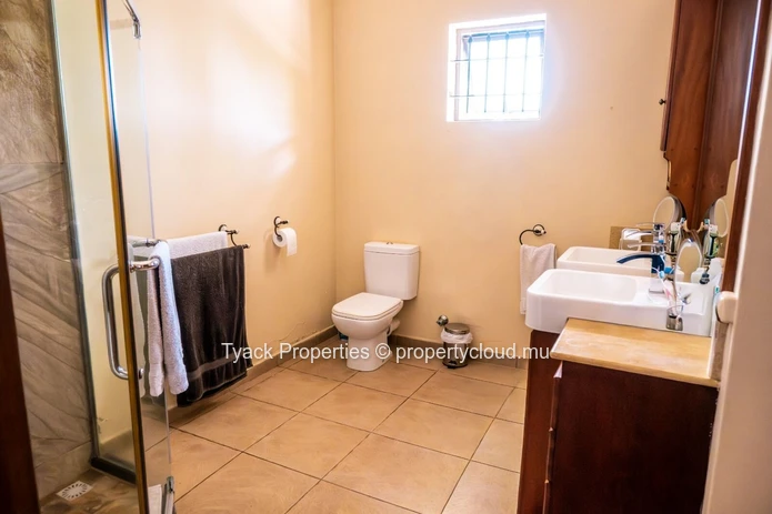 Luxury Villa for Sale or Rent in Domaine de Belle Vue – Panoramic Northern Islands Views