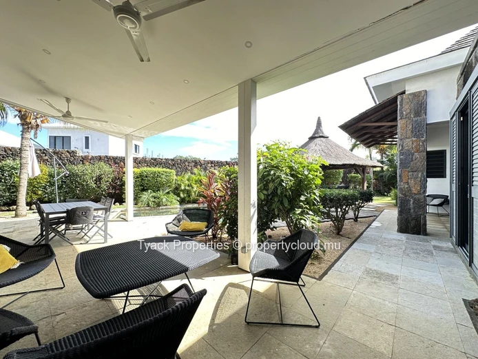 Contemporary PDS Villa with Cathedral Volumes in Cap Malheureux