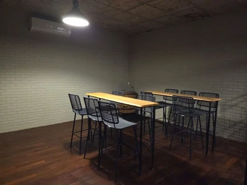 4 Bedroom Apartment
