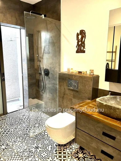 Luxurious 6-Bedroom Villa with Pool – Grand Baie