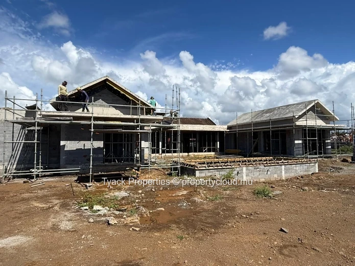 Villa de luxe 5 chambres en première ligne golf au Nord