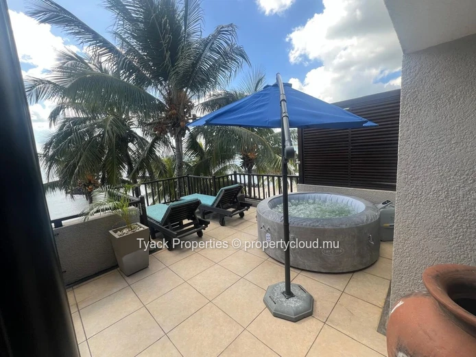 Penthouse en Bord de Mer à Vendre à Pointe aux Biches