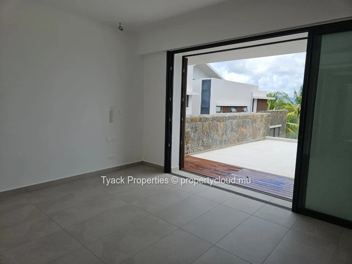 Penthouse in Belle Vue Harel – Luxurious 4-Bedroom Residence in Mauritius
