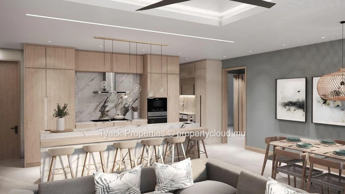 Spacieux appartement de 362m2 à Balaclava avec vue mer panoramique et accès piscine