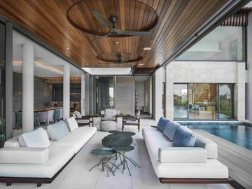 5 Bedroom Villa