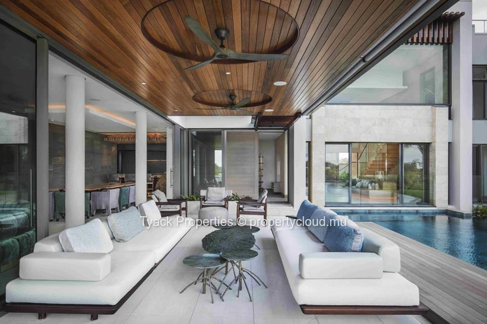 Star Villa, Bassin Lubine, Anahita