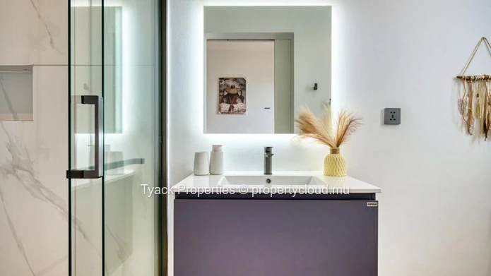 Appartement Neuf 3 Chambres Entièrement Meublé à Vendre à Pereybere