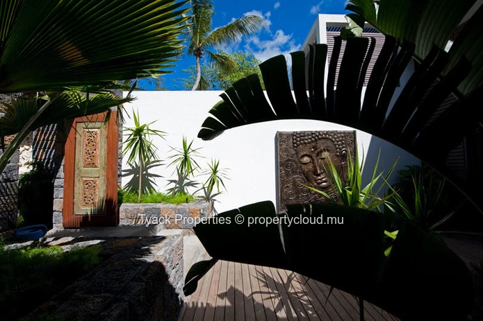 Villa d exception en front de mer à louer avec piscine privée à Pointe aux Canonniers