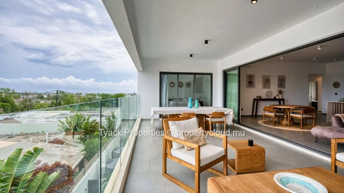 Appartement Neuf 3 Chambres Entièrement Meublé à Vendre à Pereybere
