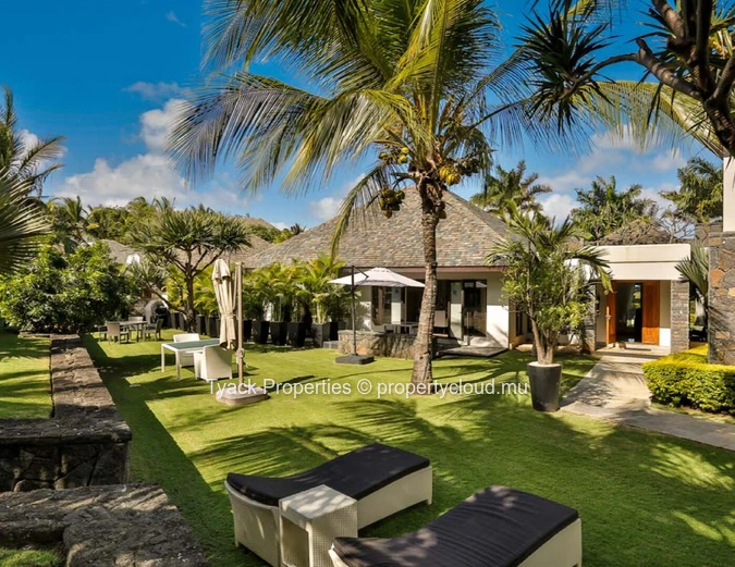 Villa Hideaway – Anahita