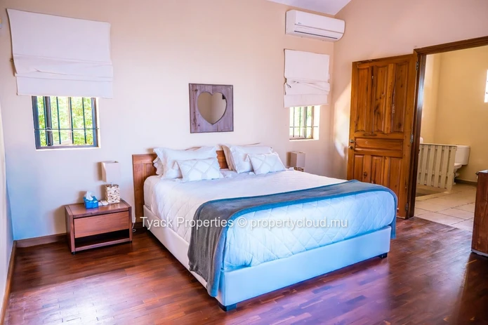 Luxury Villa for Sale or Rent in Domaine de Belle Vue – Panoramic Northern Islands Views
