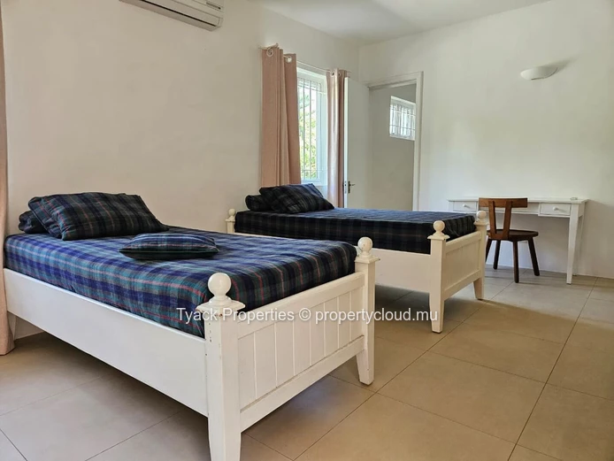Exclusive 4-Bedroom Villa in Foret Daruty, Petit Raffray for Sale