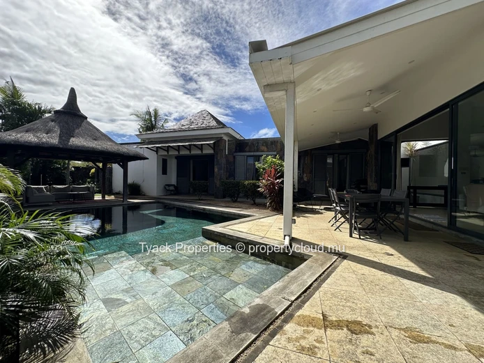 Contemporary PDS Villa with Cathedral Volumes in Cap Malheureux