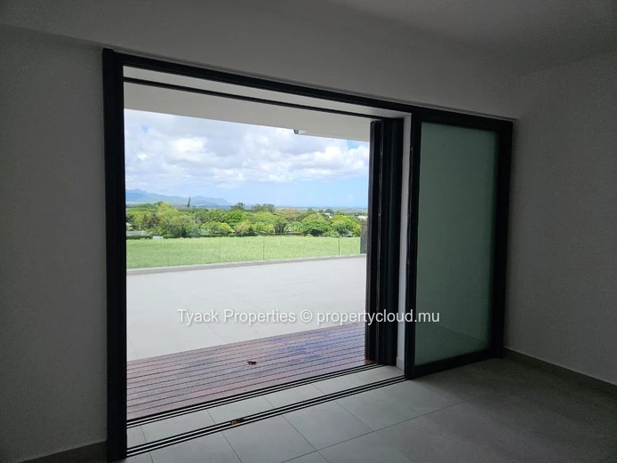 Penthouse in Belle Vue Harel – Luxurious 4-Bedroom Residence in Mauritius