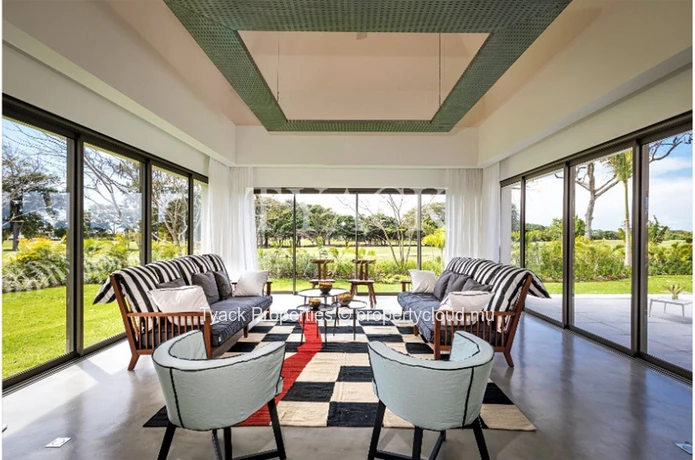 Luxurious Golfside Villa Retreat