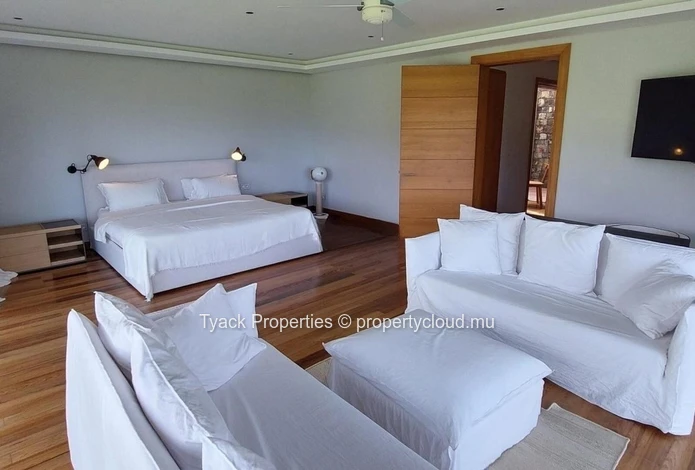 Solaia Belle Vista Villa – Anahita